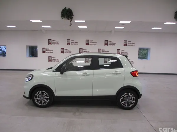 Leapmotor T03 Hatchback, Electric, 2026, Green