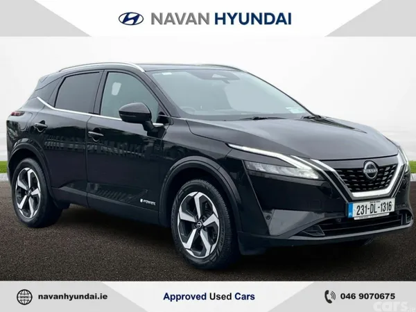 Nissan Qashqai MPV, Petrol Hybrid, 2023, Black