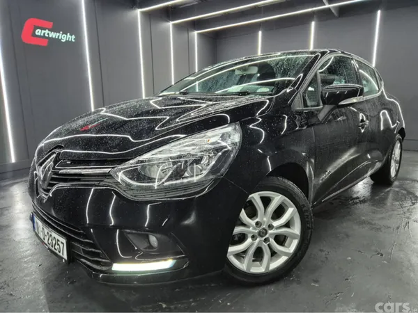 Renault Clio Hatchback, Petrol, 2018, Black