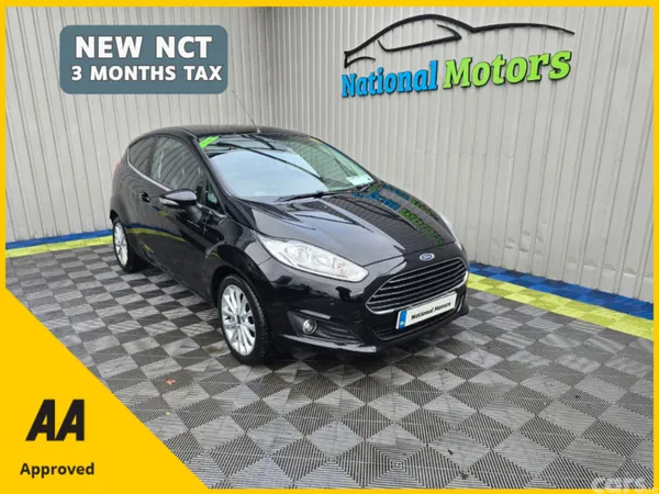 Ford Fiesta Hatchback, Petrol, 2017, Black