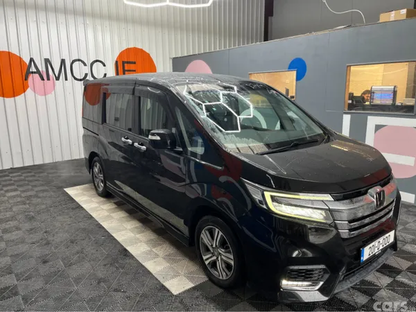 Honda Stepwagon MPV, Petrol Hybrid, 2020, Black