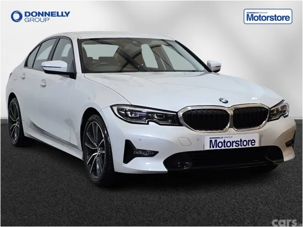BMW 3-Series Saloon, Diesel, 2019, White