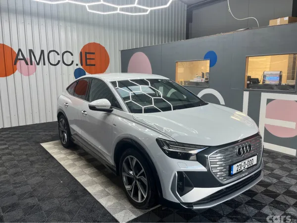 Audi Q4 e-tron SUV, Electric, 2023, White