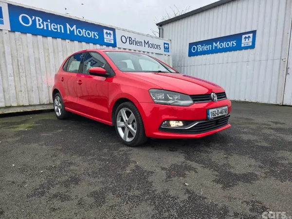 Volkswagen Polo Hatchback, Petrol, 2016, Red