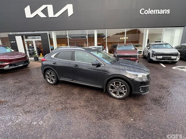 Kia XCeed Hatchback, Petrol Plug-in Hybrid, 2022, Black
