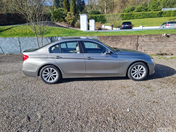 BMW 3-Series Saloon, Diesel, 2018, Grey