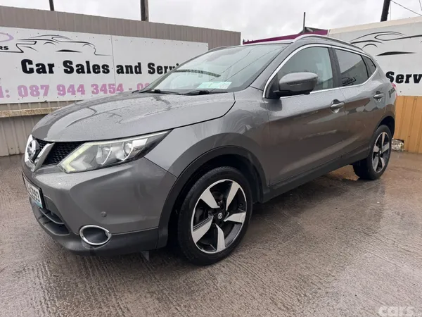 Nissan Qashqai Hatchback, Petrol, 2015, Grey