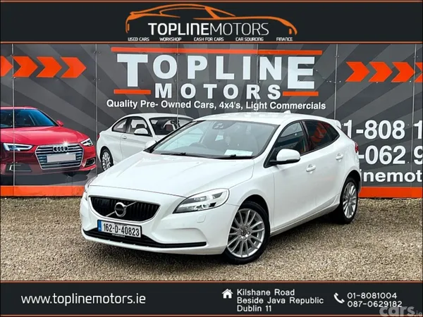 Volvo V40 Hatchback, Diesel, 2016, White