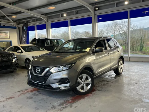 Nissan Qashqai MPV, Diesel, 2017, Grey