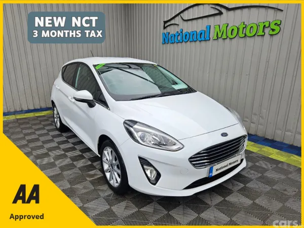 Ford Fiesta Hatchback, Petrol, 2019, White