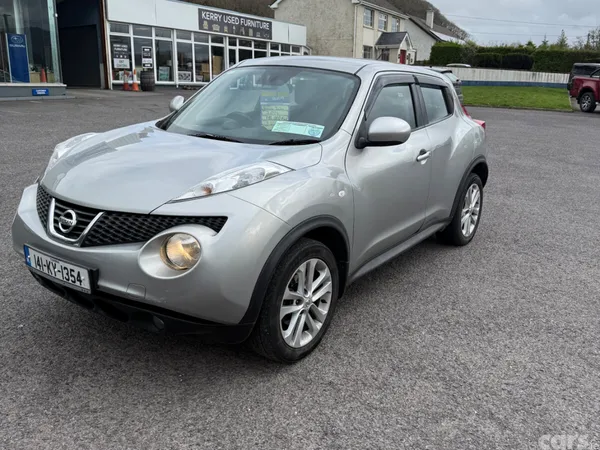 Nissan Juke SUV, Diesel, 2014, Silver
