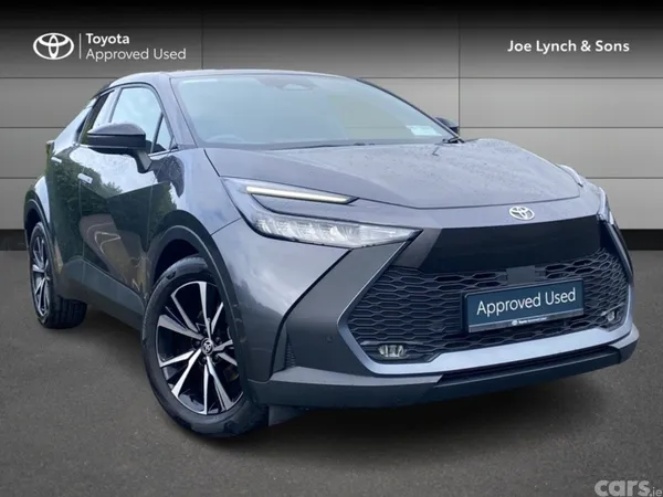 Toyota C-HR SUV, Petrol Hybrid, 2024, Grey
