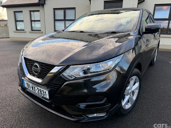Nissan Qashqai Hatchback, Diesel, 2019, Black