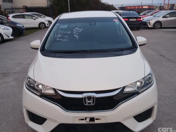 Honda Fit Hatchback, Petrol Hybrid, 2018, Silver