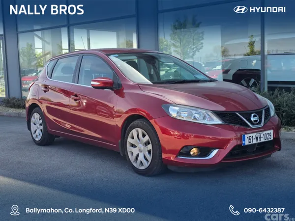 Nissan Pulsar Hatchback, Diesel, 2015, Red