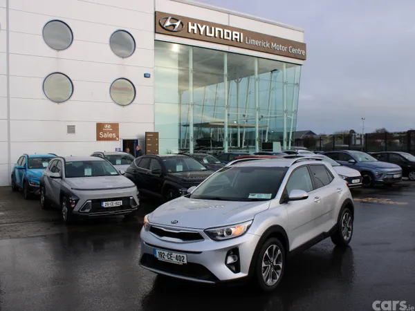 Kia Stonic Estate/Jeep, Petrol, 2019, Grey