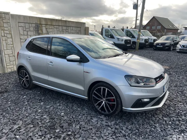 Volkswagen Polo Hatchback, Petrol, 2016, Silver