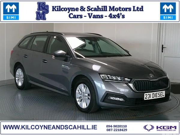 Skoda Octavia Estate, Diesel, 2023, Grey