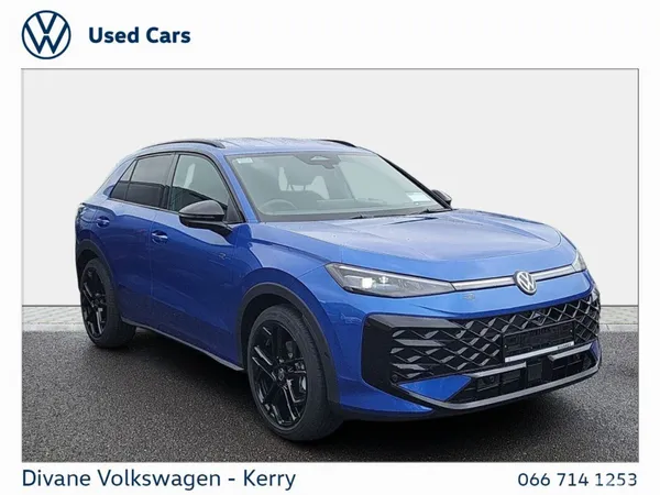 Volkswagen T-Roc SUV, Petrol, 2027, Blue
