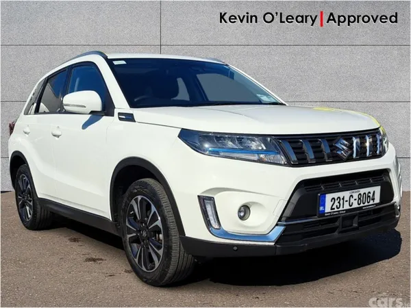 Suzuki Vitara SUV, Petrol, 2023, White