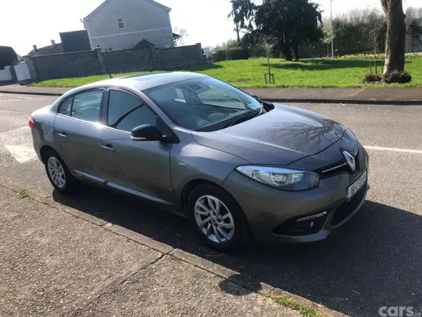 Renault Fluence Saloon, Diesel, 2016, Grey