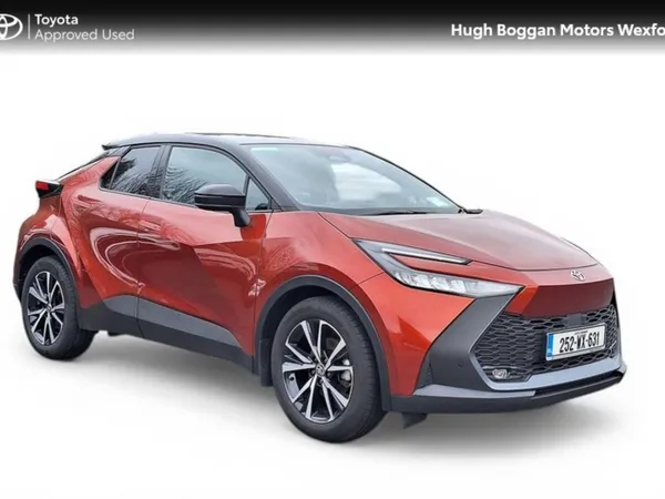 Toyota C-HR SUV, Petrol Hybrid, 2025, Brown