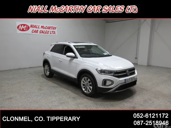 Volkswagen T-Roc SUV, Petrol, 2023, White