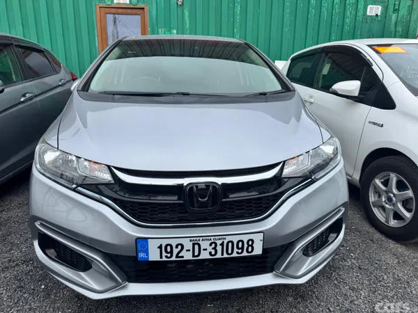 Honda Fit Hatchback, Petrol Hybrid, 2019, Silver