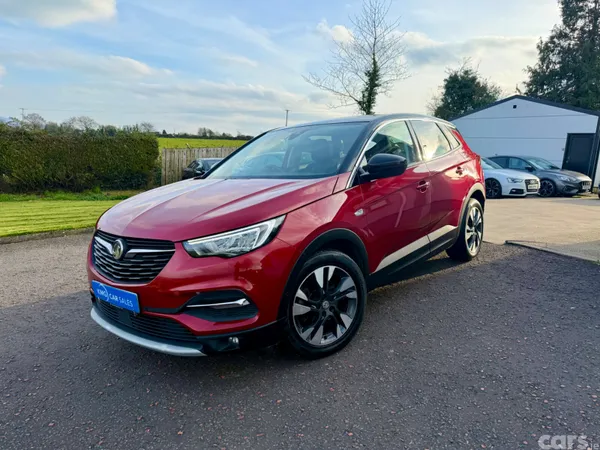 Vauxhall Grandland X Hatchback, Diesel, 2020, Red