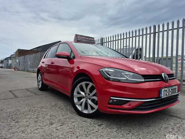 Volkswagen Golf Hatchback, Petrol, 2017, Red