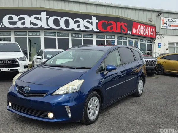 Toyota Prius MPV, Petrol Hybrid, 2013, Blue