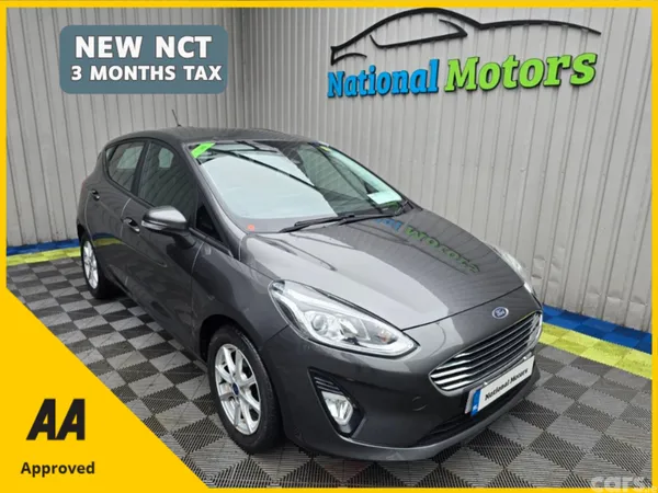 Ford Fiesta Hatchback, Petrol, 2018, Grey