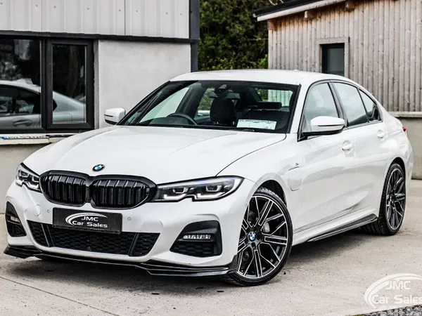 BMW 3-Series Saloon, Petrol Plug-in Hybrid, 2020, White