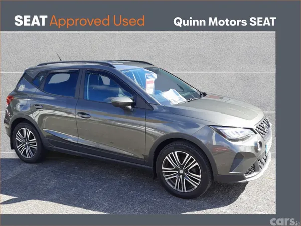 SEAT Arona Hatchback, Petrol, 2024, Green