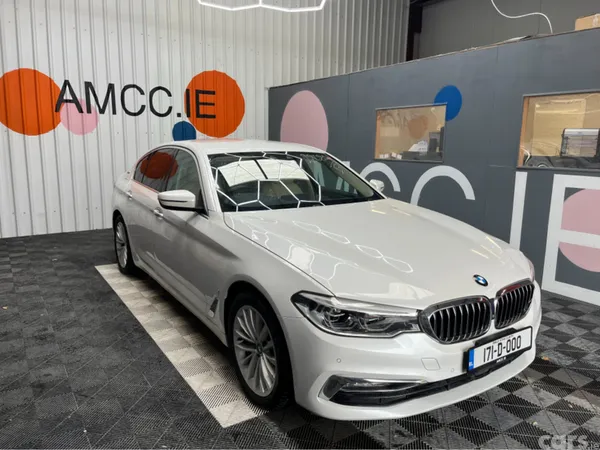 BMW 5-Series Saloon, Petrol Plug-in Hybrid, 2017, White