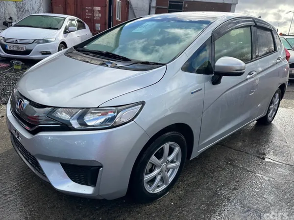 Honda Fit Hatchback, Petrol Hybrid, 2015, Silver