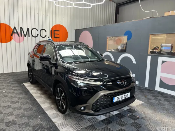 Toyota Corolla SUV, Petrol Hybrid, 2025, Black