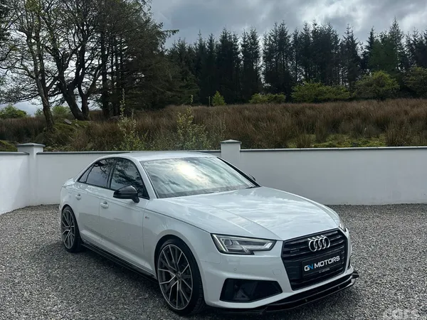 Audi A4 Saloon, Diesel, 2019, White