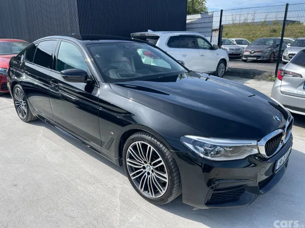 BMW 5-Series Saloon, Petrol Plug-in Hybrid, 2019, Black