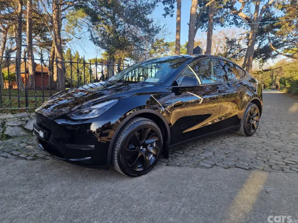 Tesla Model Y MPV, Electric, 2024, Black