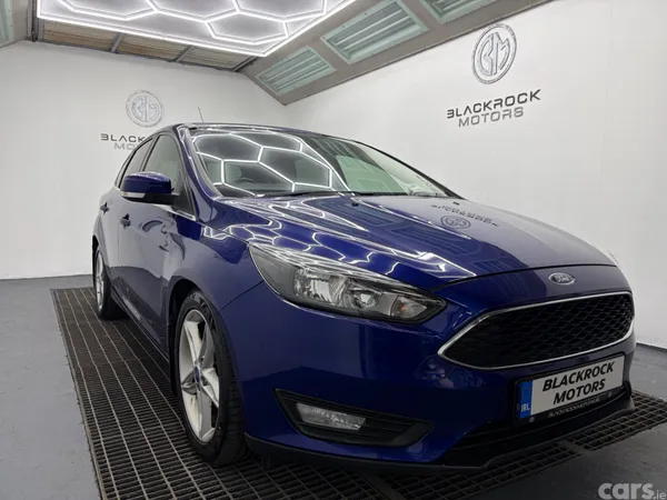 Ford Focus Hatchback, Petrol, 2015, Blue