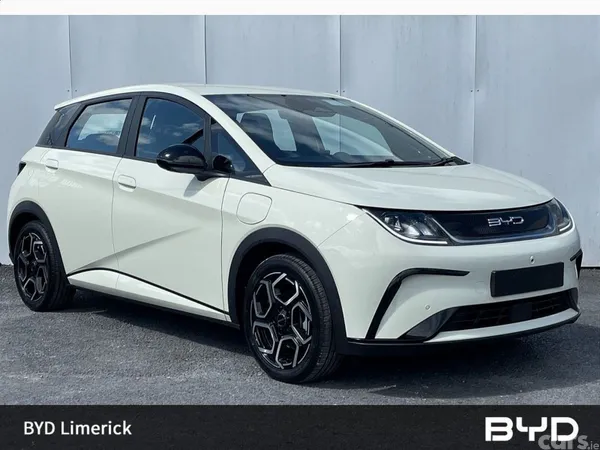 BYD DOLPHIN Hatchback, Electric, 2025, White
