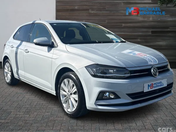 Volkswagen Polo Hatchback, Petrol, 2018, White