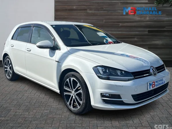 Volkswagen Golf Hatchback, Petrol, 2014, White