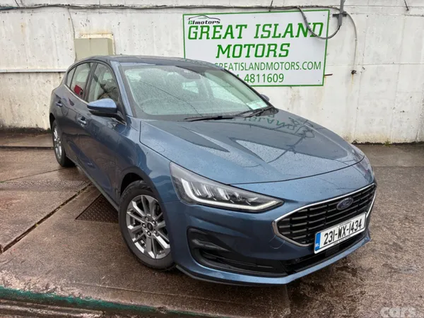 Ford Focus Hatchback, Petrol, 2023, Blue