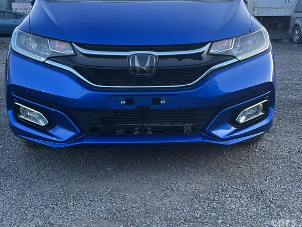 Honda Fit Hatchback, Petrol Hybrid, 2017, Blue