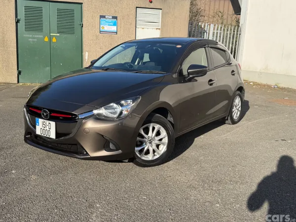 Mazda Demio Hatchback, Diesel, 2015, Brown