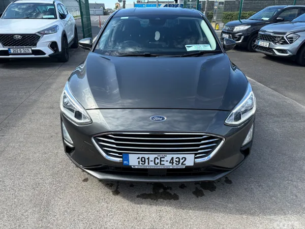 Ford Focus Hatchback, Petrol, 2019, Grey
