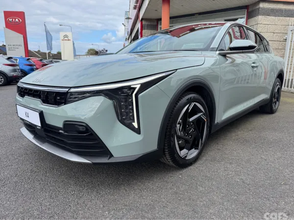 Kia K4 Hatchback, Petrol, 2027, Green