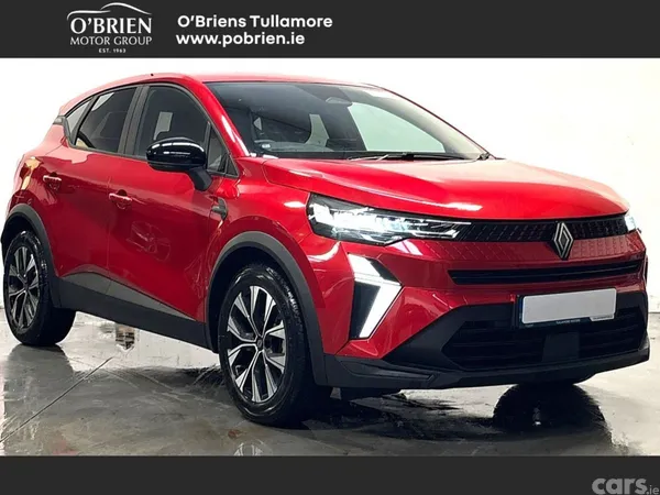 Renault Captur Hatchback, Petrol, 2025, Red